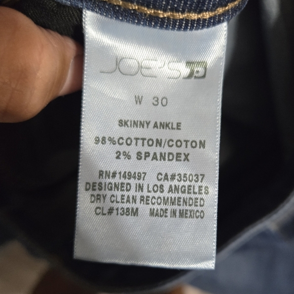 Joe's Jeans Cropped Margaret  Jeans Sz 30 - Picture 3 of 11